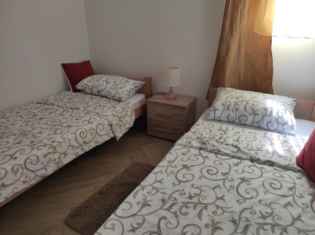Andrea Airport Apartments Belgrade Exterior photo