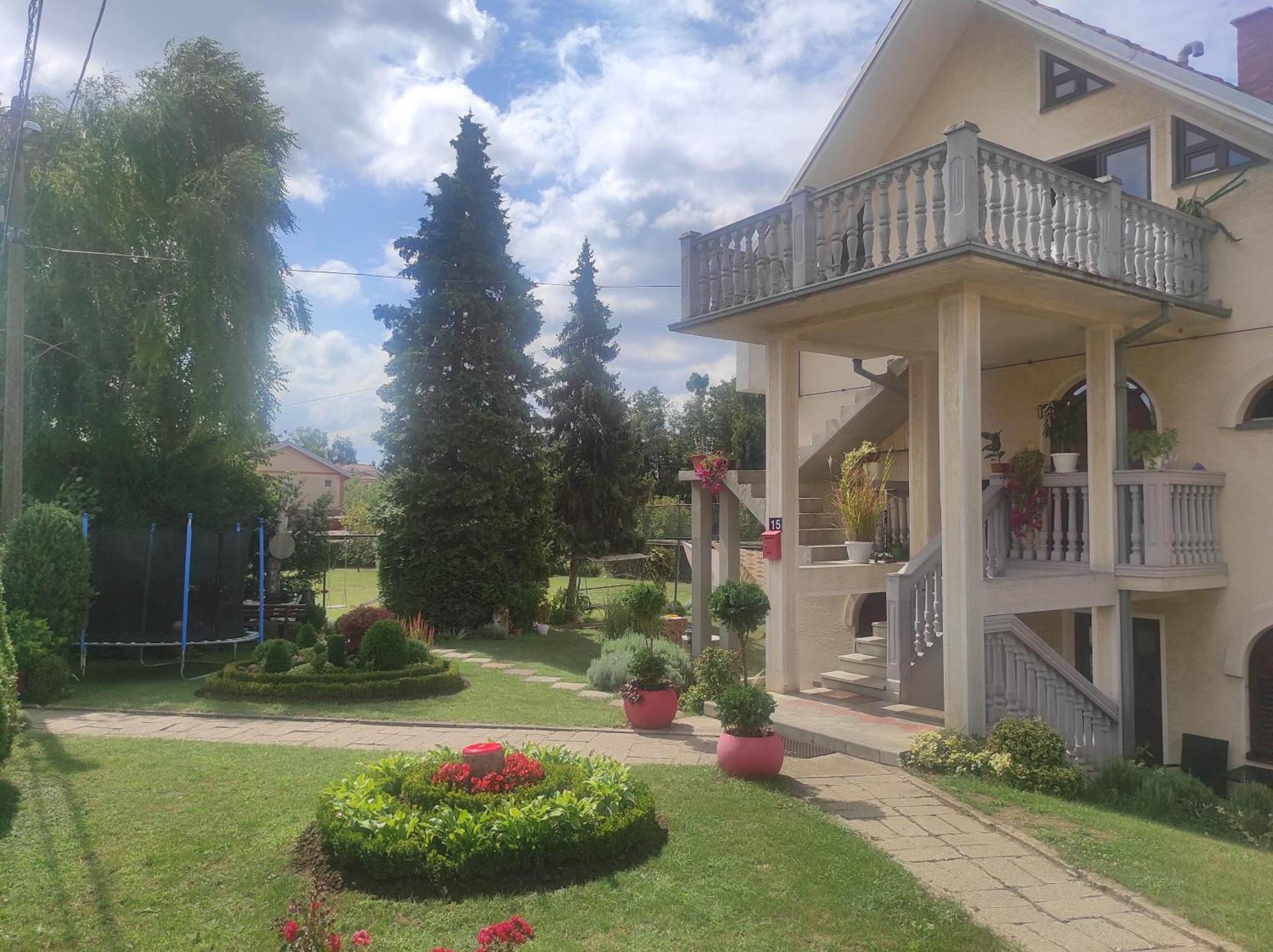 Andrea Airport Apartments Belgrade Exterior photo